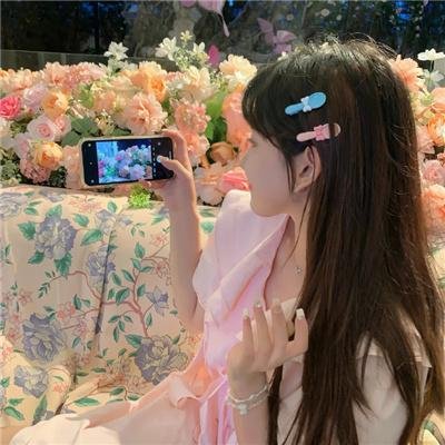 麻烦中的女人